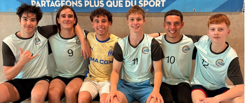 Félicitations aux volleyeurs du Lycée Félix Mayer !