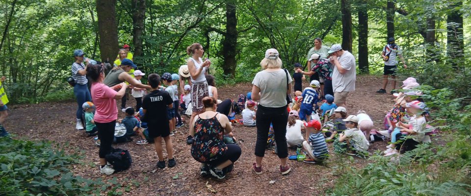 Les petits randonneurs de l'école de la Houve