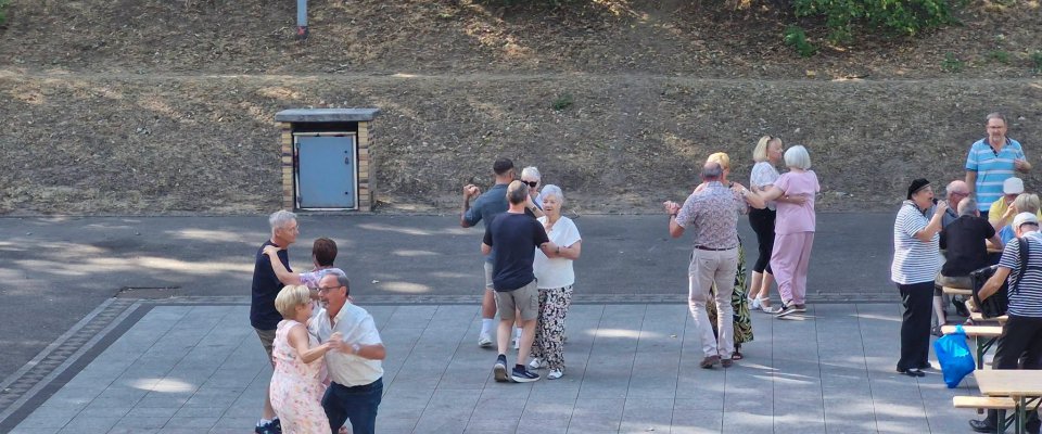Un petit air de Montmartre au bord du lac !