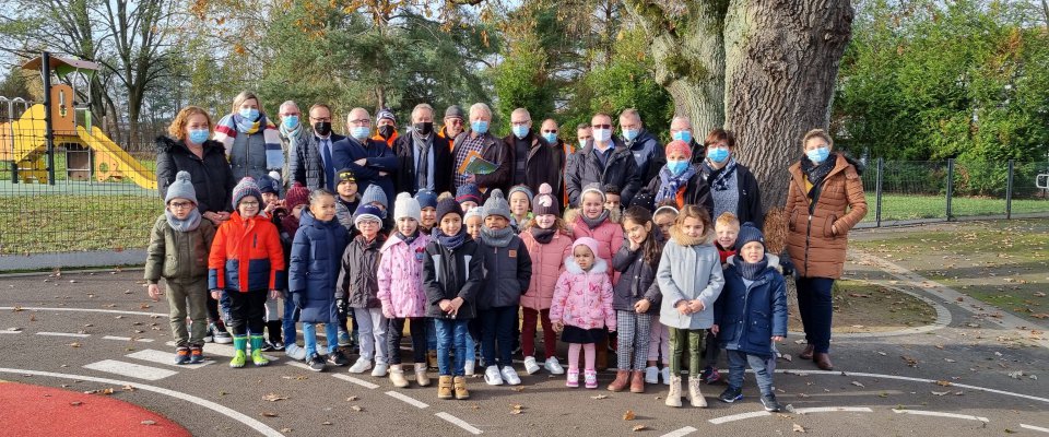 Des nichoirs à mésanges pour se protéger